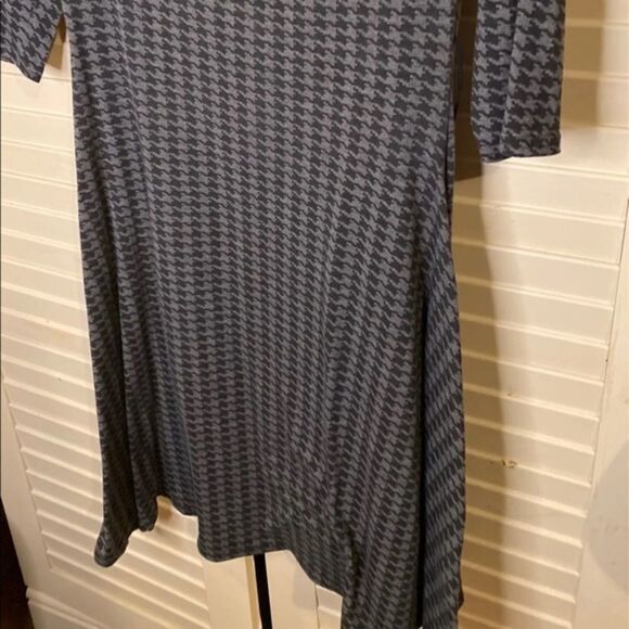 Marianne Cotton Dress with Drape Front - Picture 2 of 4